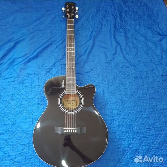 40ка дюймовая гитара