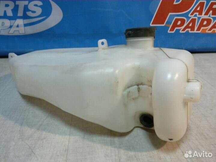 Бачок омывателя Renault Sandero 2 1.6 K7M 2015