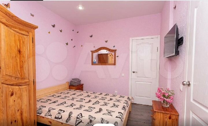 Комната 14 м² в > 9-к., 3/3 эт.