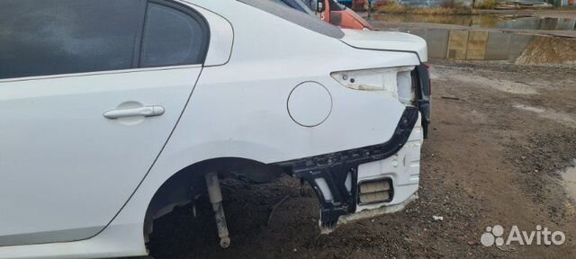 Крыло заднее левое Renault Latitude L70A M4R735