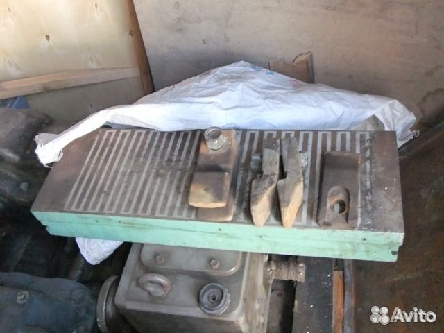 Инструмент-резцы, фрезы, метчики, оправки, конусы