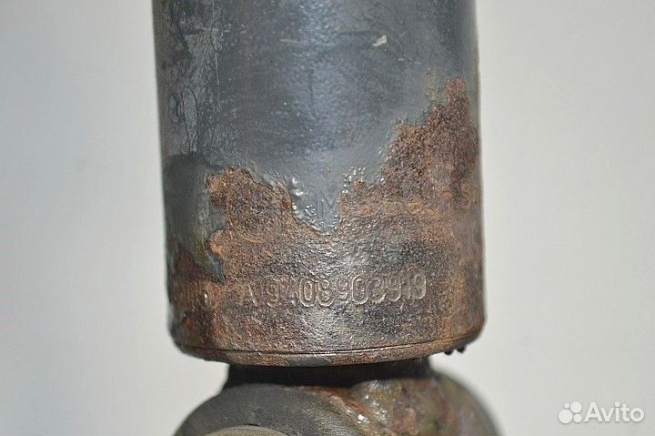 Амортизатор бокового качения кабины, правый merced