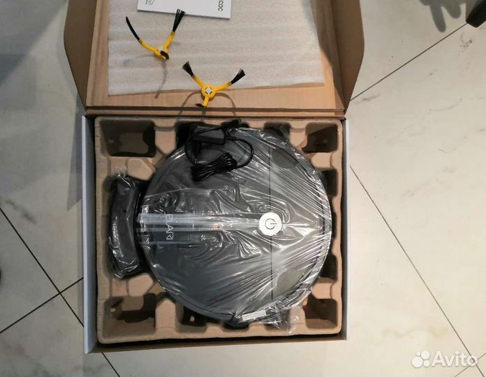 Робот пылесос elari smart bot lite