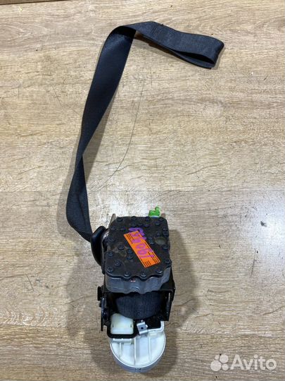 Ремень безопасности правый Mercedes CLK 209 190959