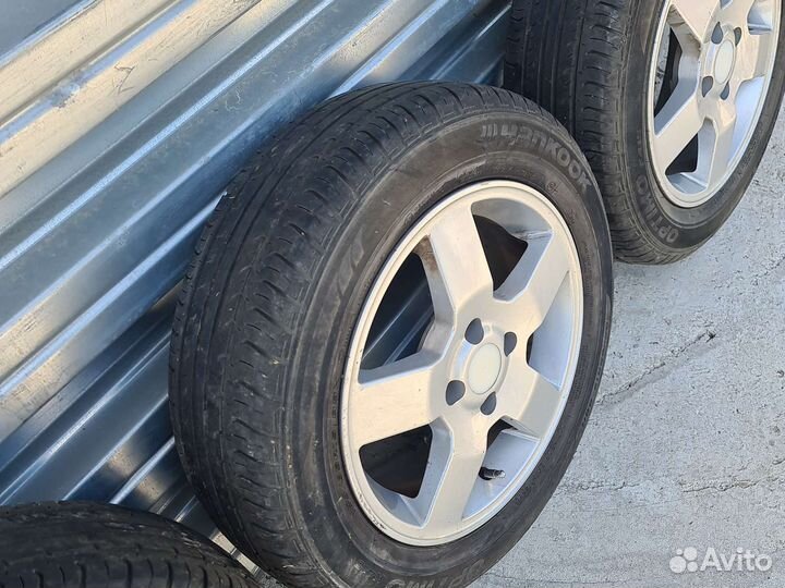 Колеса Solaris R15, литые, летние 3 штуки отл.сост