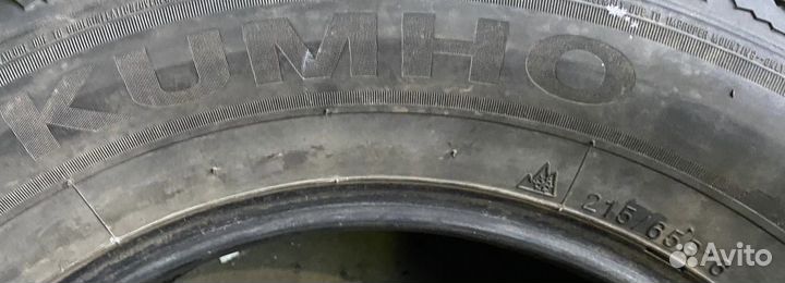 Kumho I'Zen KW22 215/65 R16