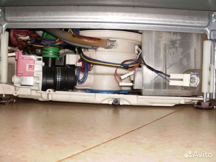 Ремонт холодильников Заправка Кондиционеров Чистка