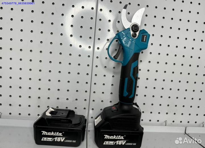 Новый аккумуляторный Секатор Makita с двуя АКБ