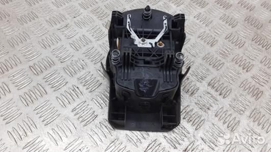 Подушка безопасности водителя nissan navara D40 (8