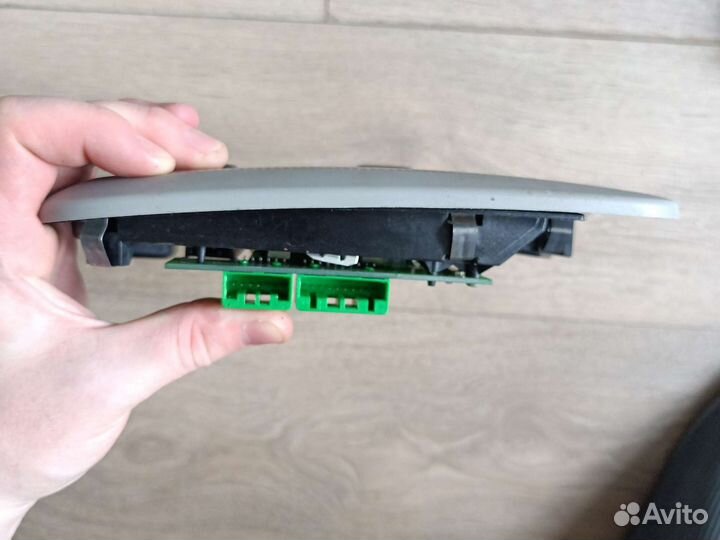 Плафон-люстра в салон Volvo s80 1