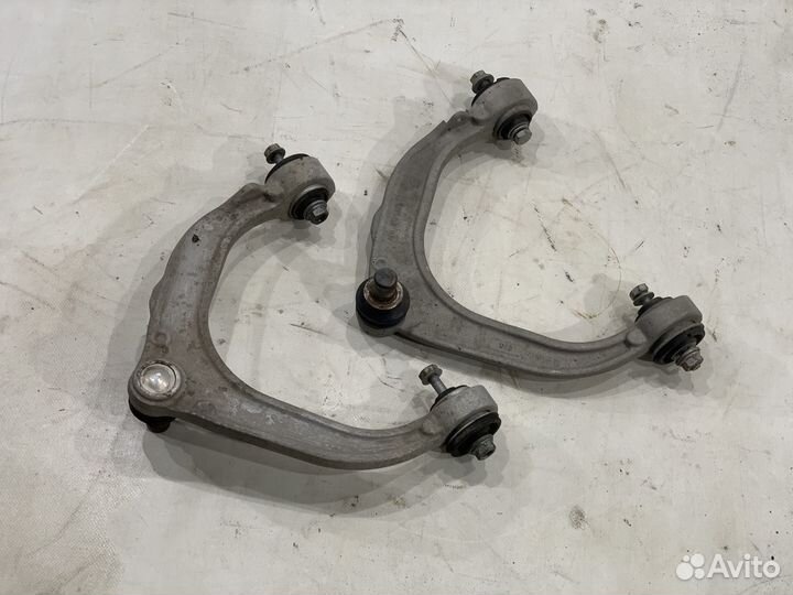 Передний верхний рычаг левый и правый BMW X6 F16