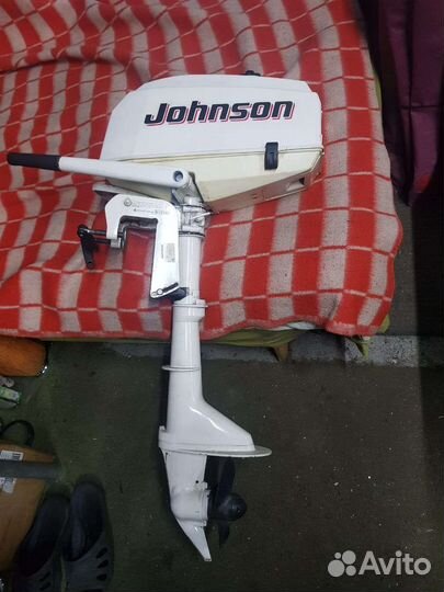 Johnson 3.5 мотор лодочный