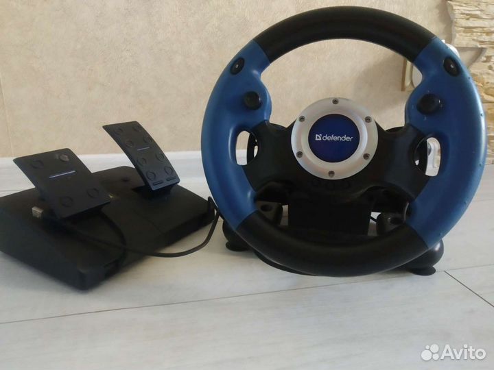 Руль игровой с педалями