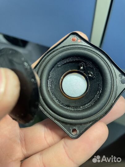 Ремонт хрипящего динамика JBL Charge 3 (и других)
