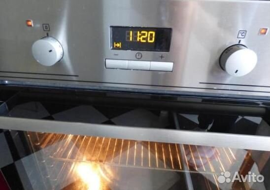 Духовой шкаф Electrolux 59л в отличном состоянии