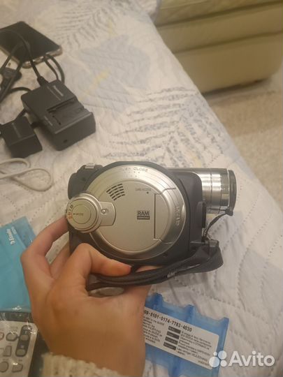 Видеокамера panasonic