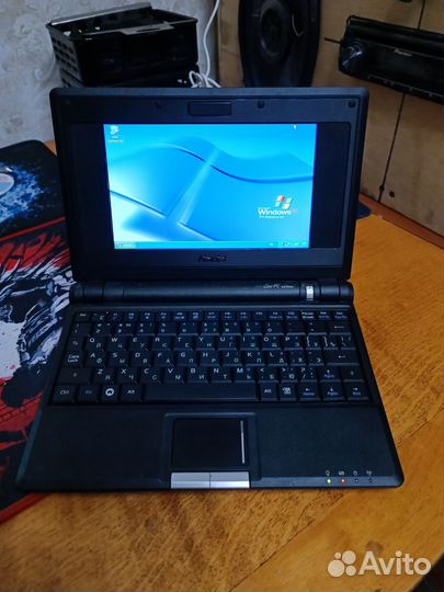 Asus 700 EEE Notebook PC на Windows XP
