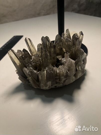 Камень Раухтопаз