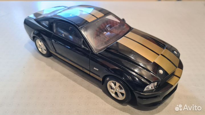 Коллекционная модель 1/18