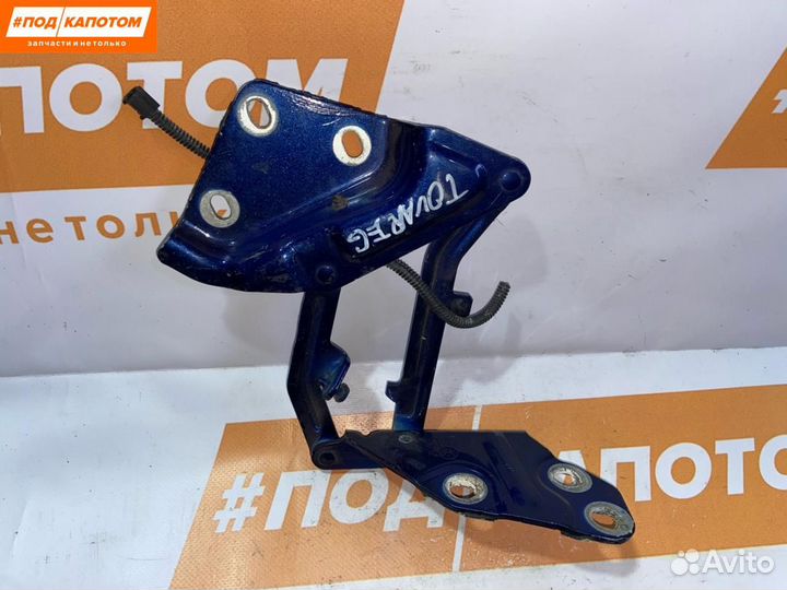 Петля капота правая Volkswagen Touareg рест