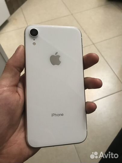 iPhone Xr, 128 ГБ