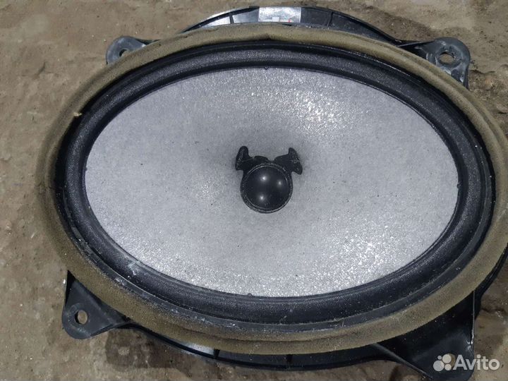 Toyota Camry 40 динамик