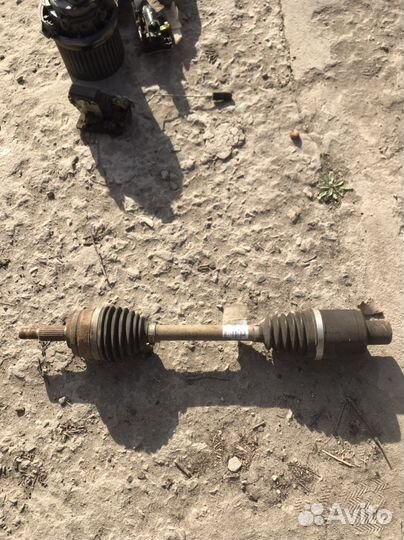 Привод правый renault Duster 2л