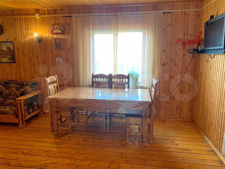 Дом 128,7 м² на участке 27,8 сот.