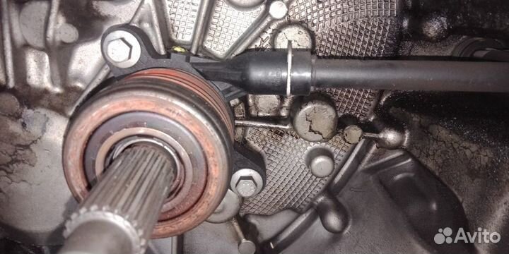 МКПП Рено Дастер 2014 г. в. 4х4 2.0 F4R TL8 006