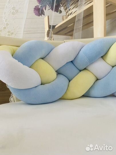 Бортик косичка в кроватку