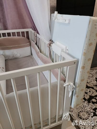 Micuna Пеленальная доска складная на кроватку