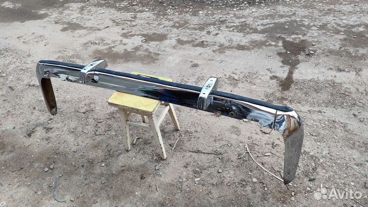 Бампер газ 24