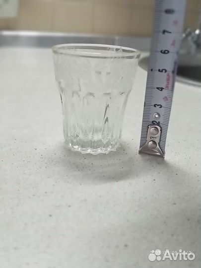 Графин с рюмками