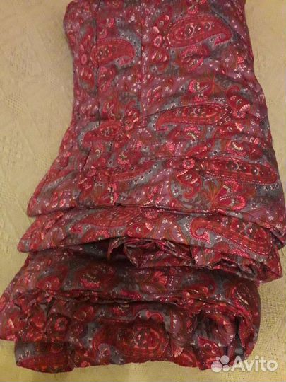 Одеяло стеганное ватное 140 на 205