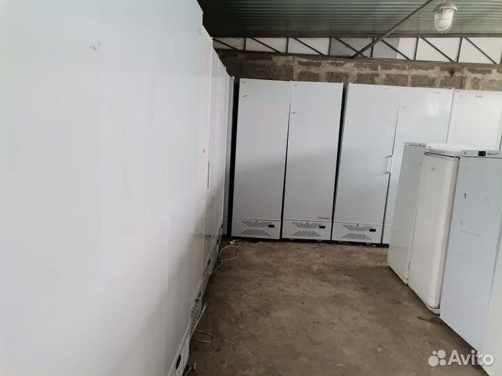 Холодильник Бирюса