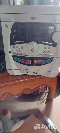 Музыкальный центр LG