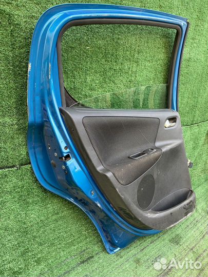 Дверь задняя левая Peugeot 207 WC имеются потертос