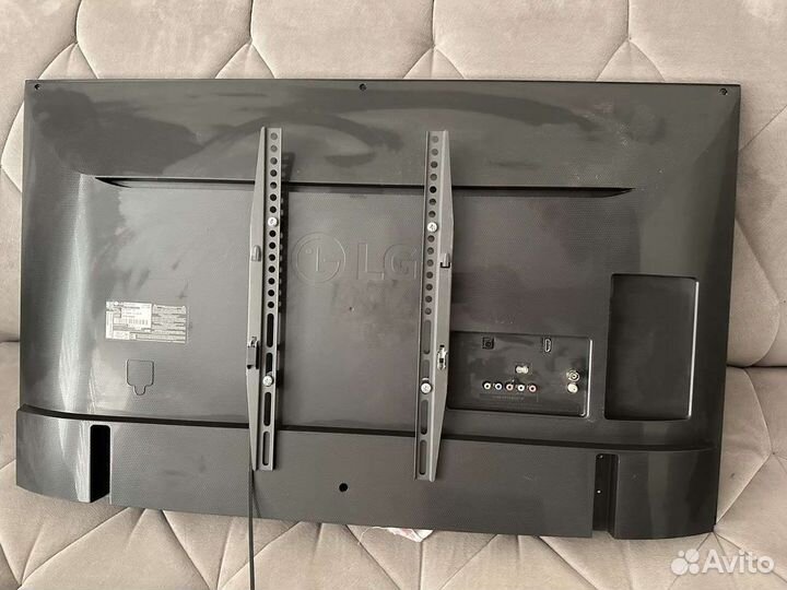 Lg 43lh520v