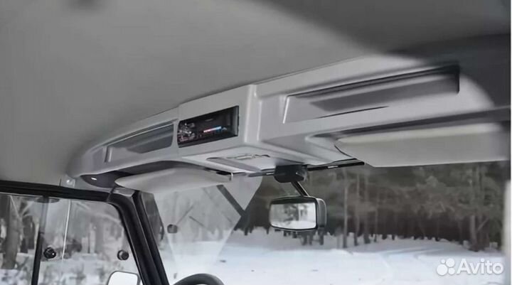 Полка Хантер-469 под магнитолу