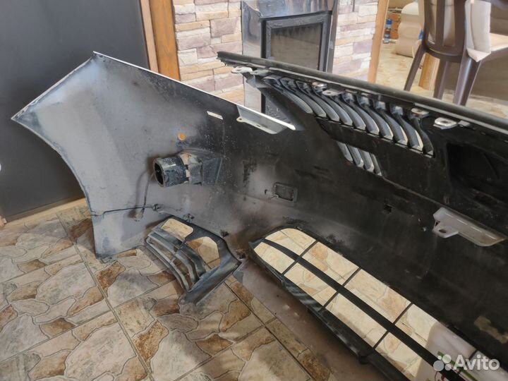 Бампер передний на lexus rx 350 2011