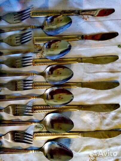 Набор столовых приборов 