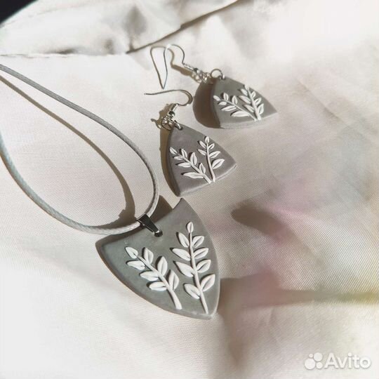 Комплект украшений