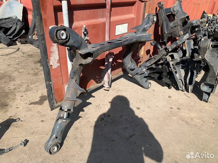 Задний подрамник балка audi A4 B8 A5 2wd