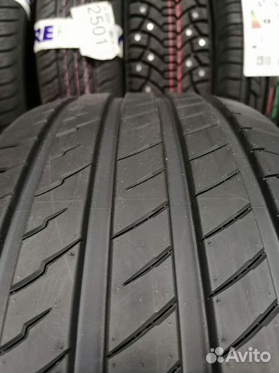 Greentrac Journey-X 235/45 R17 97W