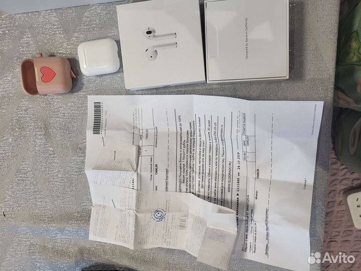 Беспроводные наушники apple airpods