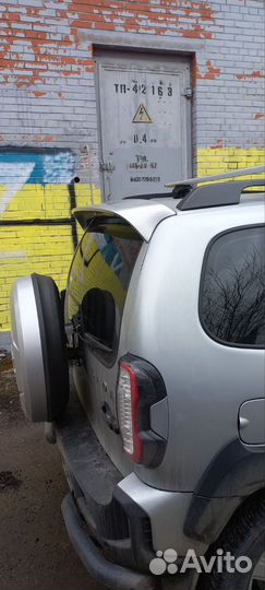 Спойлер LSD для Niva Travel и Chevrolet Niva