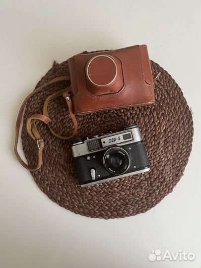 Пленочные фотоаппараты Зенит Е, Фэд-5