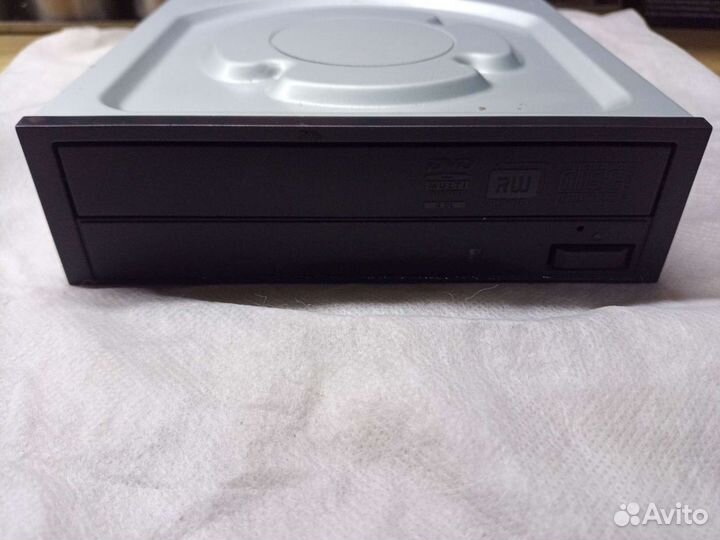 Внутренний дисковод