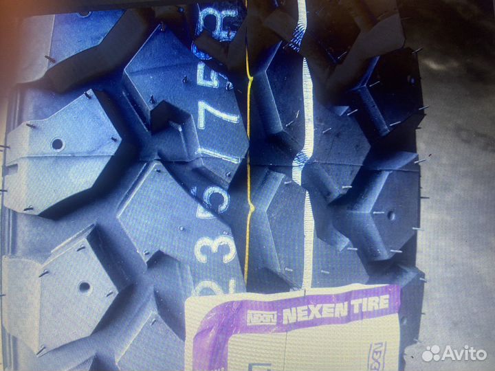 Nexen Roadian MTX 235/75 R15