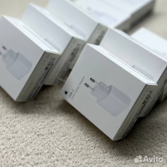 Блок питания для iPhone 20W (новый)